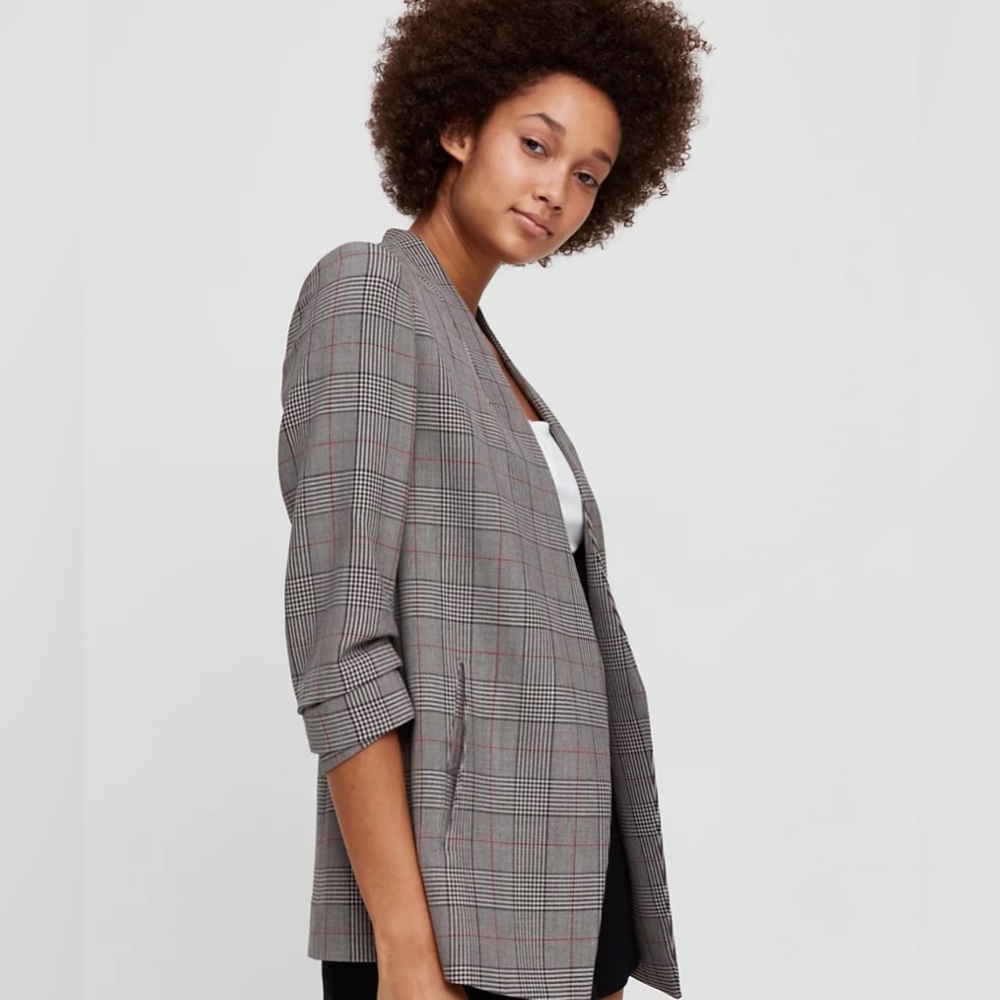 Babaton Power Hip Blazer